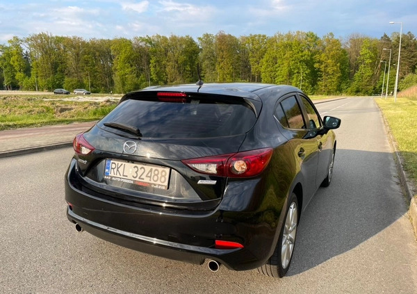 Mazda 3 cena 67900 przebieg: 33056, rok produkcji 2017 z Kolbuszowa małe 667